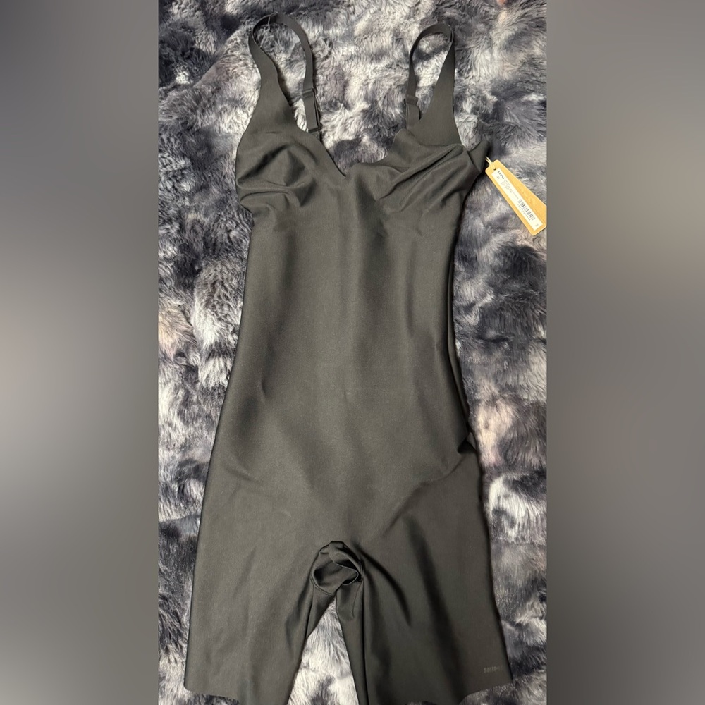 Skims Shapewear Bodysuit